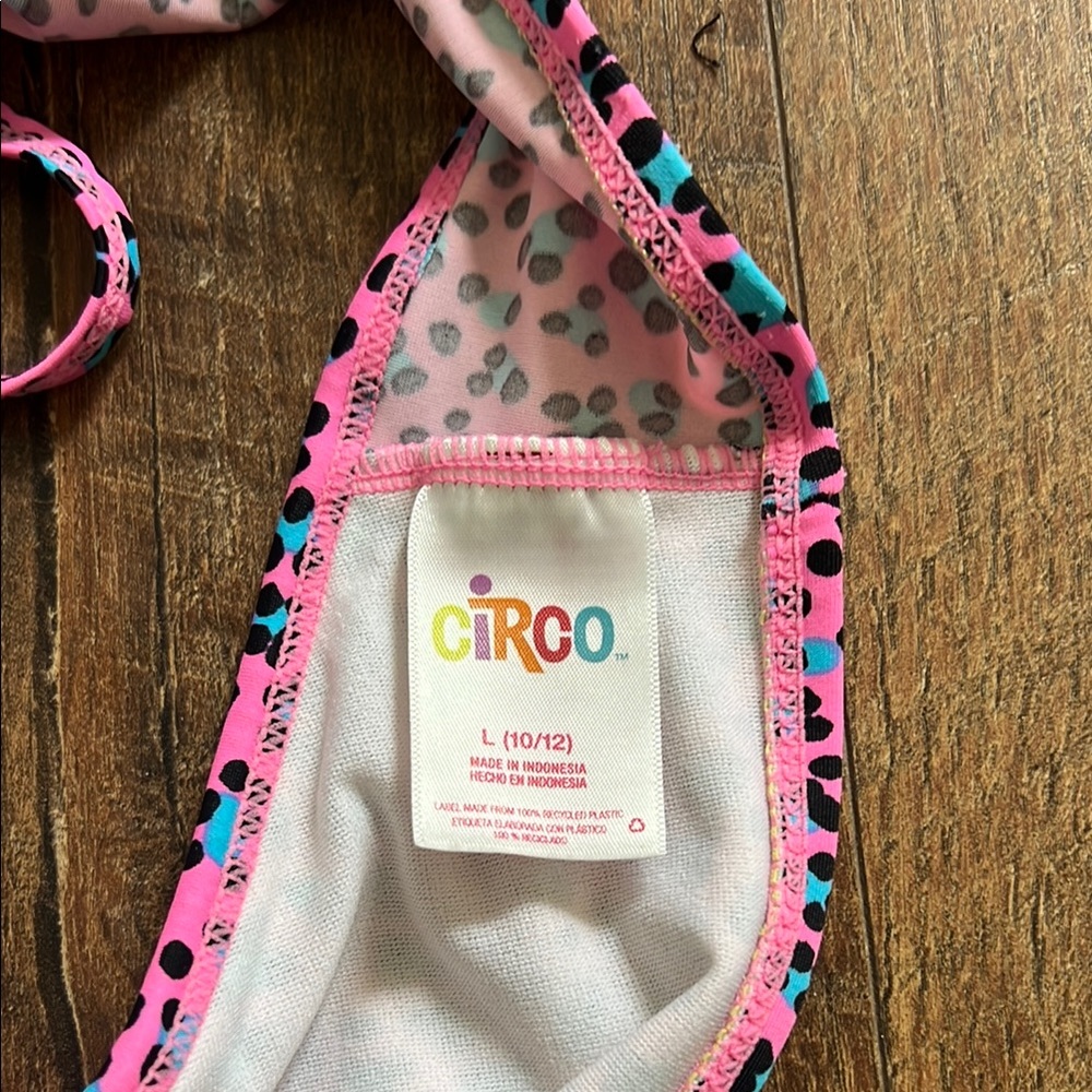Pink Leopard Print Ruffle Bikini Top - Picture 2 of 5